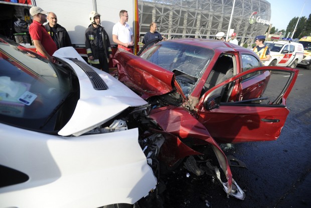 Képeken az életveszélyes budapesti baleset 2