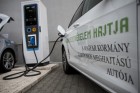 Magyar fejlesztésű elektromosautó-töltőt avattak Budapesten 10