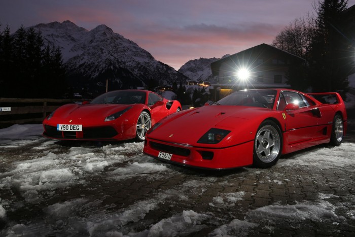 Pokoli duó: régi az új Ferrari ellen 7 Wet állásban, téli gumival hóban is könnyen elboldogul a 488-as