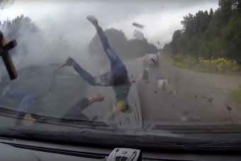 Videón a baleset, amit senki nem akar látni