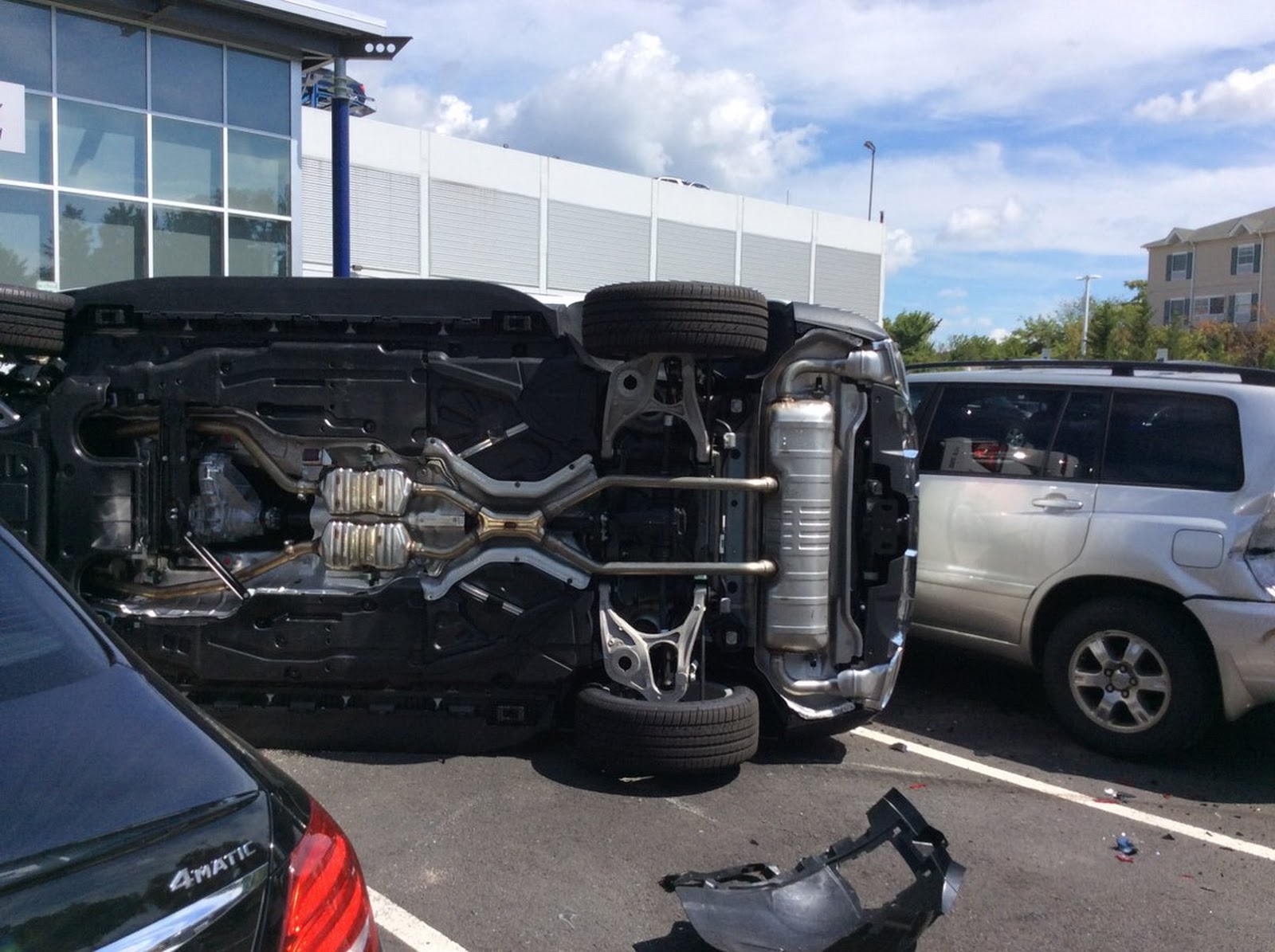 Mercedes-Crash-GLE-4