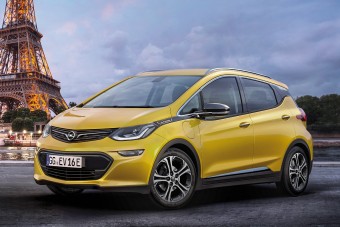 Veszett gyors lesz az Opel új villanyautója, az Ampera-e 