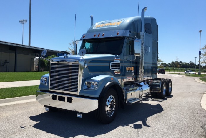 Ilyen egy jó fej amerikai teherautógyár