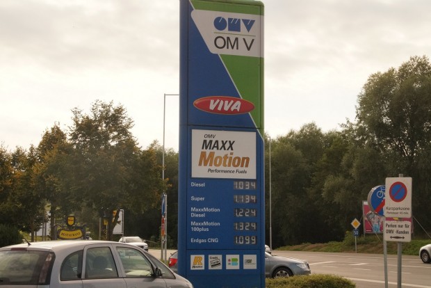Majdnem új CNG-autót behozni – megéri? 4 Kint a gázolajnál picit drágább, a benzinnél picit olcsóbb a CNG