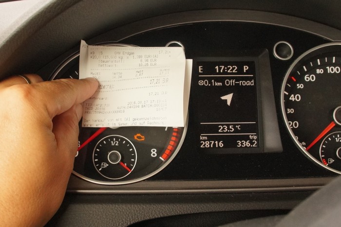 Majdnem új CNG-autót behozni – megéri? 6 4,65 kg/100 km, főként tempós országútii, némi sztrádás és némi városi autózás után