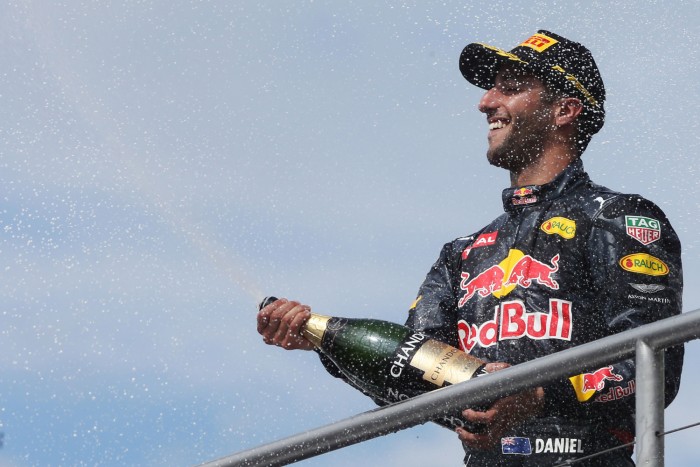 F1: Ricciardo még ma is ünnepelhet