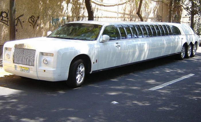rolls-royce-limo