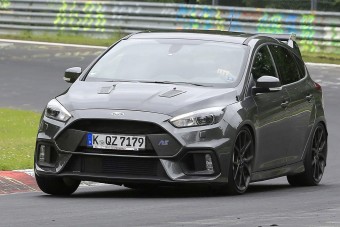 Ford Focus 400 lóerővel