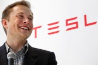 Tudott autói problémáiról Elon Musk Tesla-vezér? 6