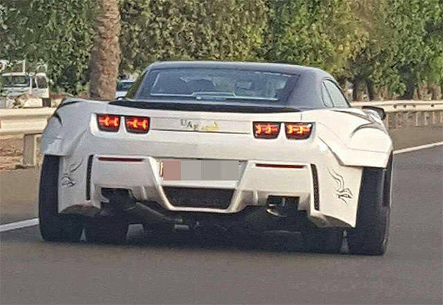 these_cars_will_make_you_all_confused_640_12