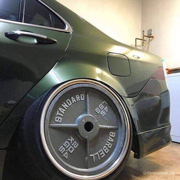 these_cars_will_make_you_all_confused_640_29