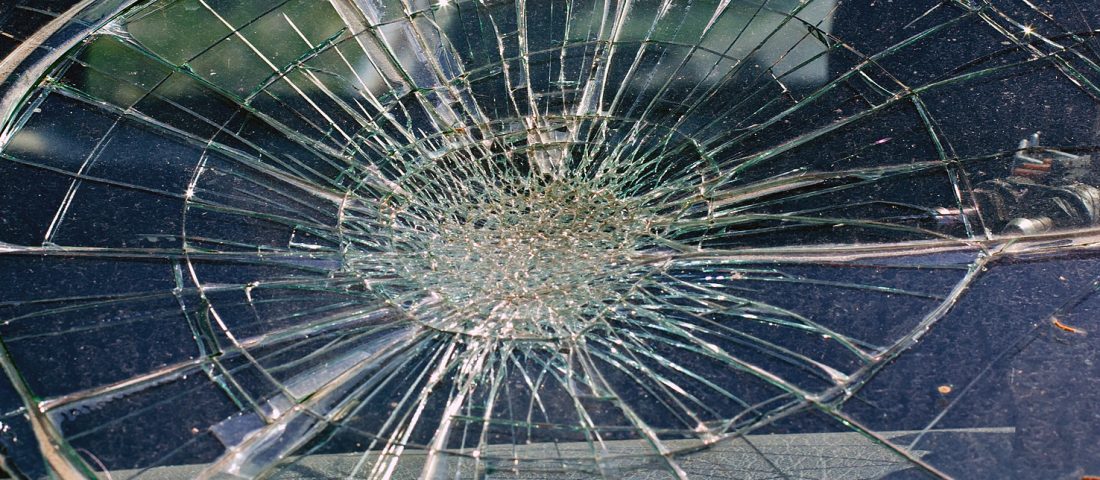 Szélvédőjavítás olcsón, gyorsan