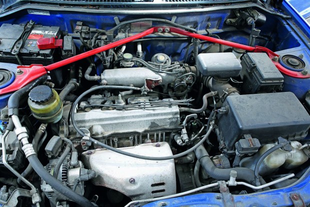 Toyota RAV4 vagy Land Rover Freelander? 4 A Toyota 129 lóerős kétliteres motorja példásan megbízható