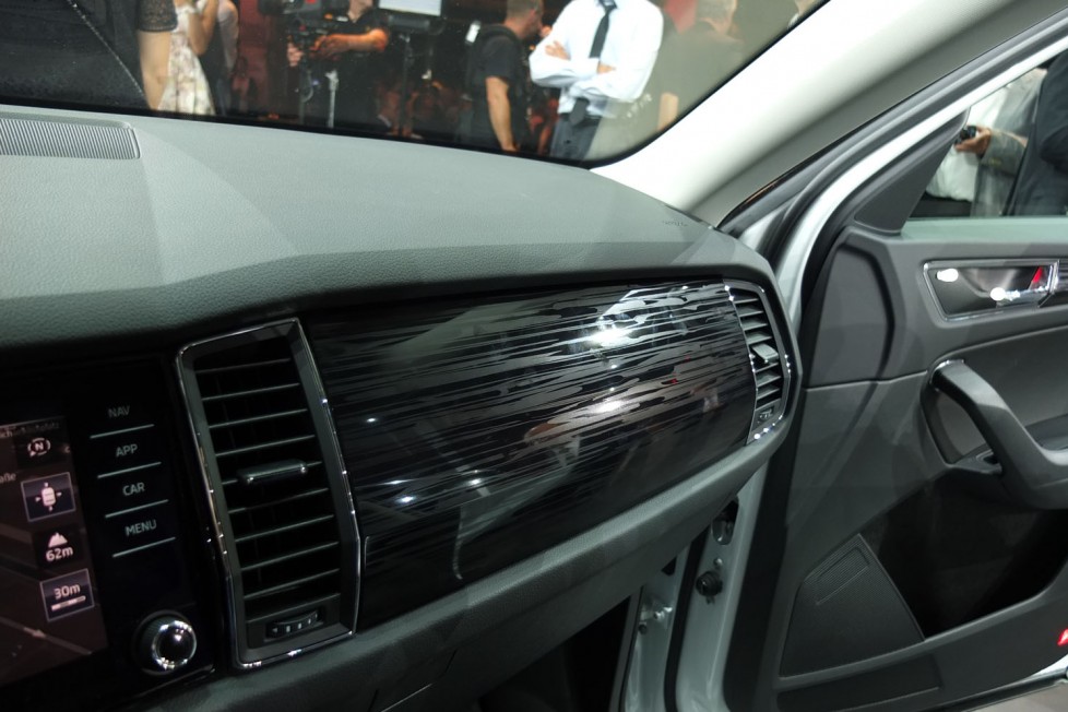 Íme, a medve ihlette hétszemélyes Škoda, a Kodiaq 7 04