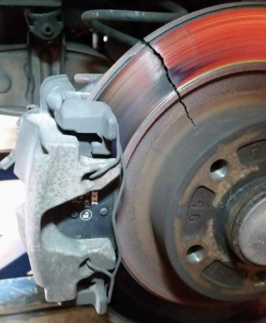 14302693_1445534575473148_346701312_n