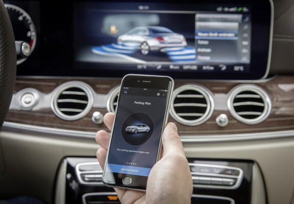 Egymásnak adják majd a parkolóhelyeket a Mercik 1