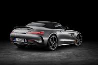 Duplázva nyit az AMG GT Roadster 25