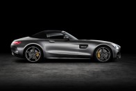 Duplázva nyit az AMG GT Roadster 23