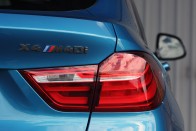 Bitang erő az értelmetlen testben: BMW X4 M40i 62