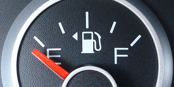 2015-04-13-1428958600-8905374-fuelgaugemh