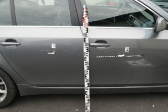 Videón, ahogy megkarcoltak egy BMW-t Győrben