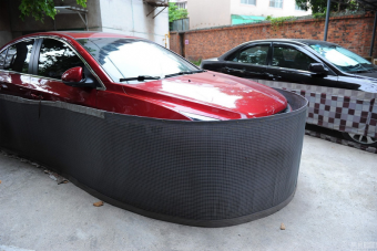 Barikáddal védekeznek a patkányok ellen Kínában