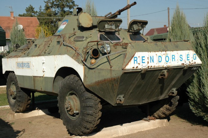 A Magyar Honvédség legdurvább harcjárművei 6 | Vezess PSZH D944 páncélozott szállító harcjármű