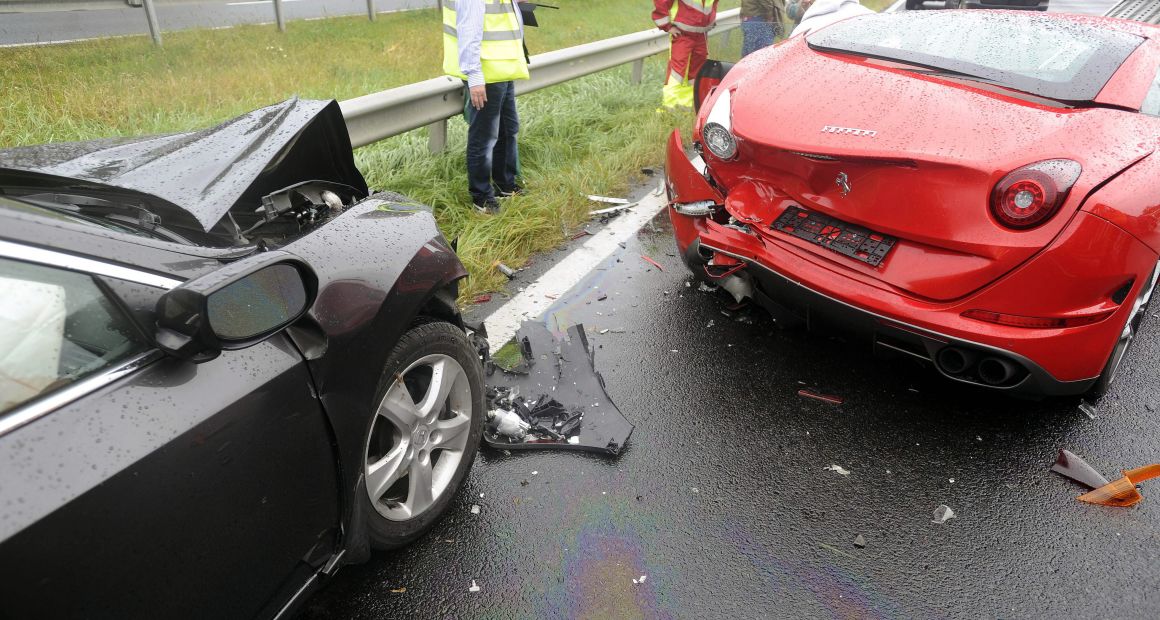 Fotón az M7-esen történt Ferrari-baleset 3