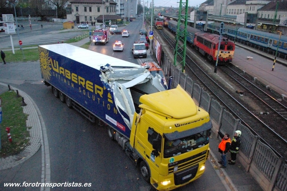 9d98b5aeb02f851af7f764d10aeae4