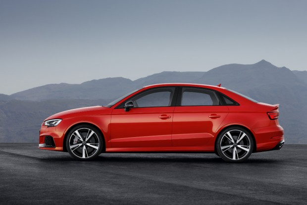 Győri gyilkológép: Audi RS3 Limousine 7 Audi RS3 Limousine