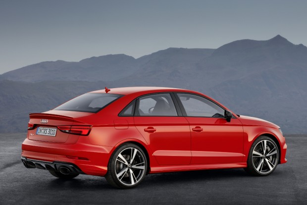 Győri gyilkológép: Audi RS3 Limousine 8 Audi RS3 Limousine