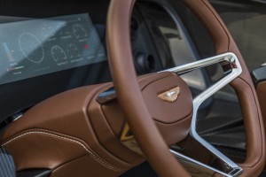 520 lóerős Aston Martin, ami 90-nel megy