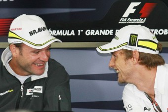 F1: Buttont megerősítheti a szünet