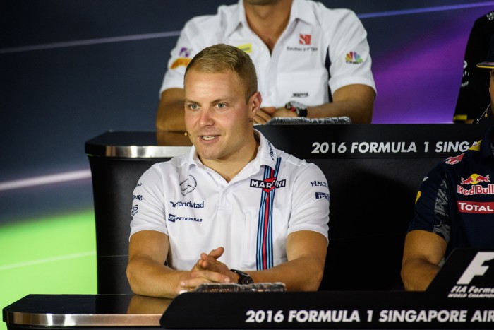 F1: Az újonc diktál a Williamsnél? 2 | Vezess bottas_szingapúr