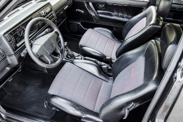 Élményautó: VW Golf II Rallye 4 Kortársaihoz képest a raliverzió kiválóan felszerelt