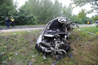 Megrázó fotók az alsónémedi halálos balesetről