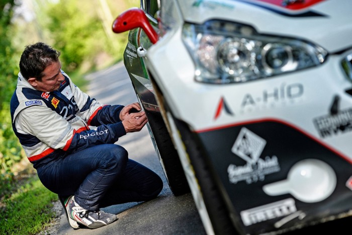 Így választ gumit egy versenyző