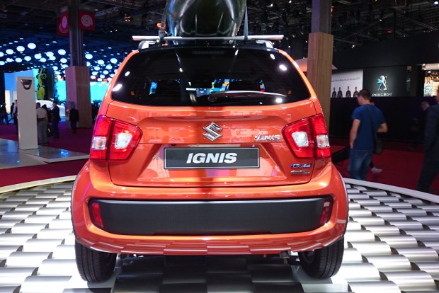 Videón az új Suzuki Ignis 2 Laborban 4,3-5,0 l/100 km a fogyasztás. A K12C benzines valóban takarékos, de túl kicsi a 30-32 literes tank