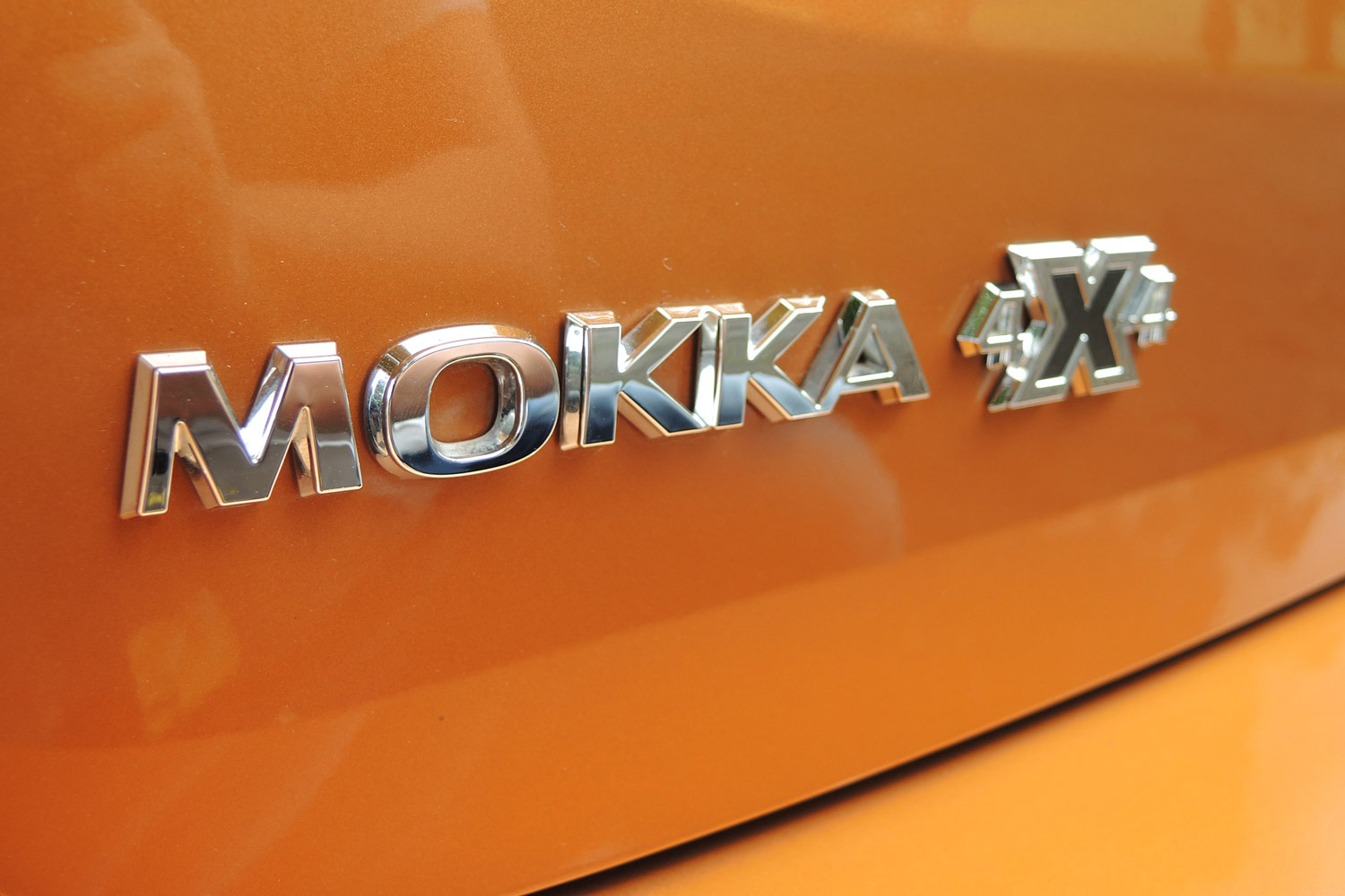 Férfiassággal hódítana az Opel Mokka X 9