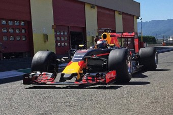 F1: A frászt hozzák a 2017-es autók az újoncokra