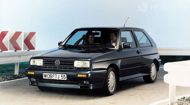Élményautó: VW Golf II Rallye 1 Gyárilag 15-ös felnikkel, nagyrészt a Pasat B3 G60 Syncro technikájával indult harcba a Rallye Golf 1989-ben