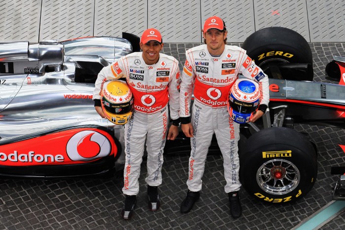 hamilton_button_mclaren_201