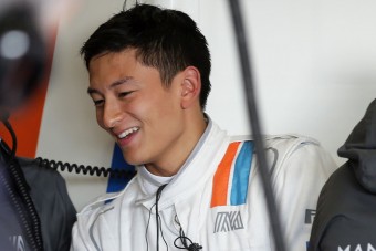 F1: Indonézia ledöbbent, gyűjtik a pénzt a pilótának