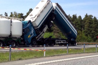 TOP 10: Hajmeresztő kamionos-hibák