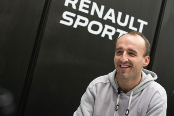 F1: Kubica idén nem kap versenyülést