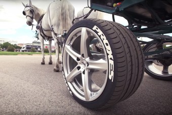 Tuningolt lovaskocsi jöhet?