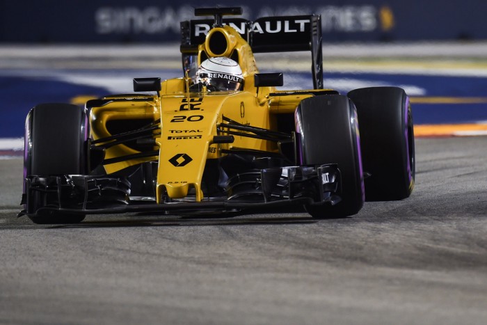 F1: Magnussen egy kortyot sem ivott a futam alatt