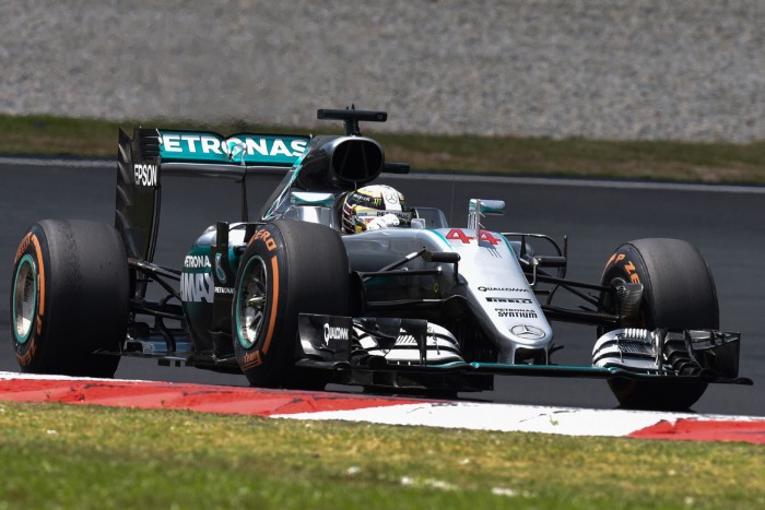 F1: Hamilton visszavágott Szepangban
