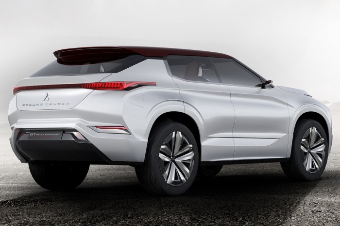 Mitsubishi-GT-PHEV_Concept-2016-1600-04