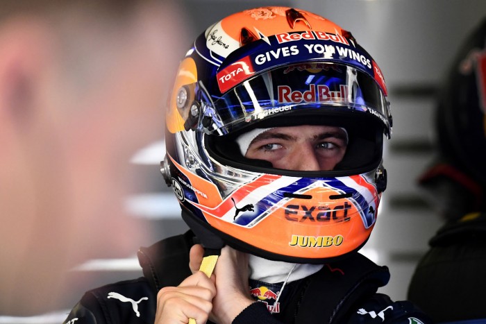 F1: A versenyigazgató elbeszélgetett Verstappennel